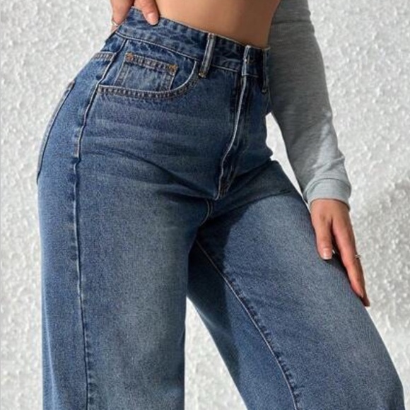 Wideleg highrise Jeans XS / Size 2 - Picture 1 of 10
